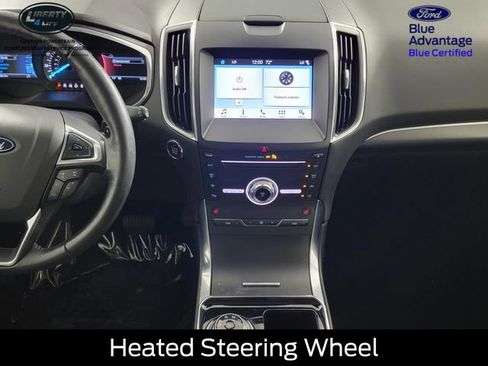 Certified 2019 Ford Edge Titanium w/ Cold Weather Package AWD/4WD image 23