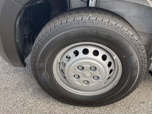 Used 2025 RAM ProMaster 3500 w/ Convenience Group image 26