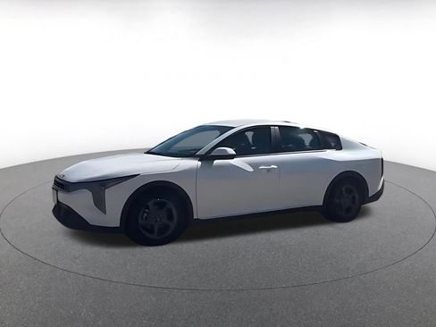 Used 2025 Kia K4 FWD image 11