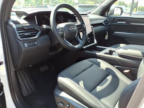 New 2026 GMC Acadia Elevation w/ Black Edition image 14