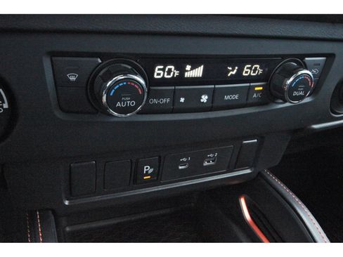 Certified 2025 Nissan Frontier PRO-4X AWD/4WD image 25
