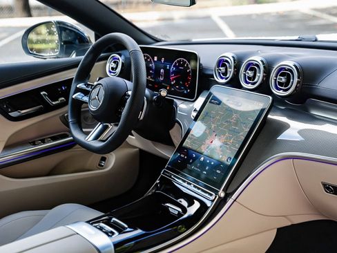 New 2026 Mercedes-Benz CLE 300 4MATIC Cabriolet image 11