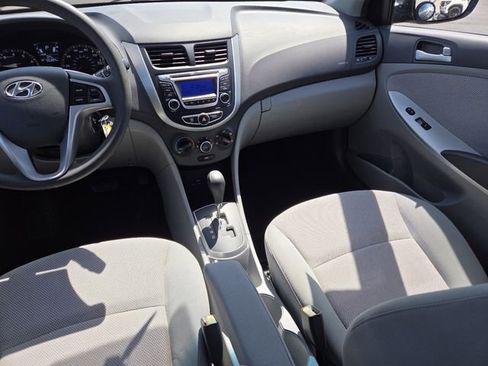 Used 2014 Hyundai Accent GS FWD image 27