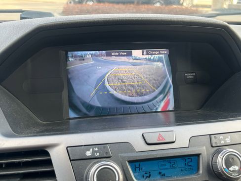 Used 2013 Honda Odyssey Touring image 15