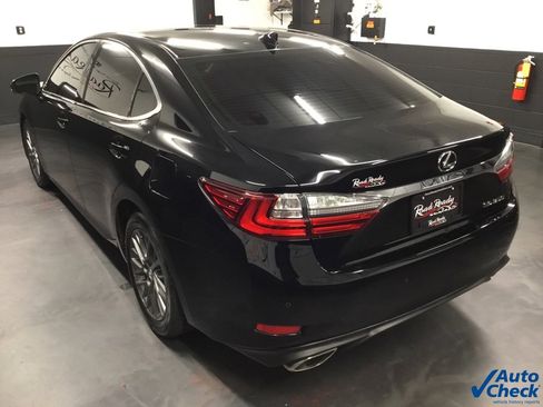 Used 2018 Lexus ES 350 w/ Navigation System Package image 7