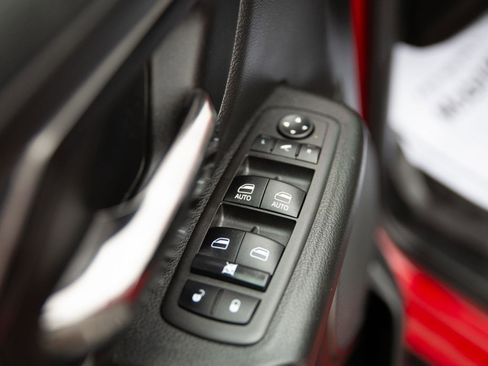 Used 2022 RAM 1500 Big Horn w/ Built-to-serve Edition image 21