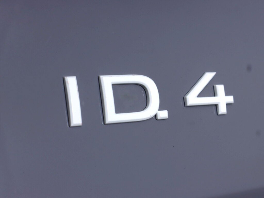 Used 2022 Volkswagen ID.4 Pro AWD/4WD image 33