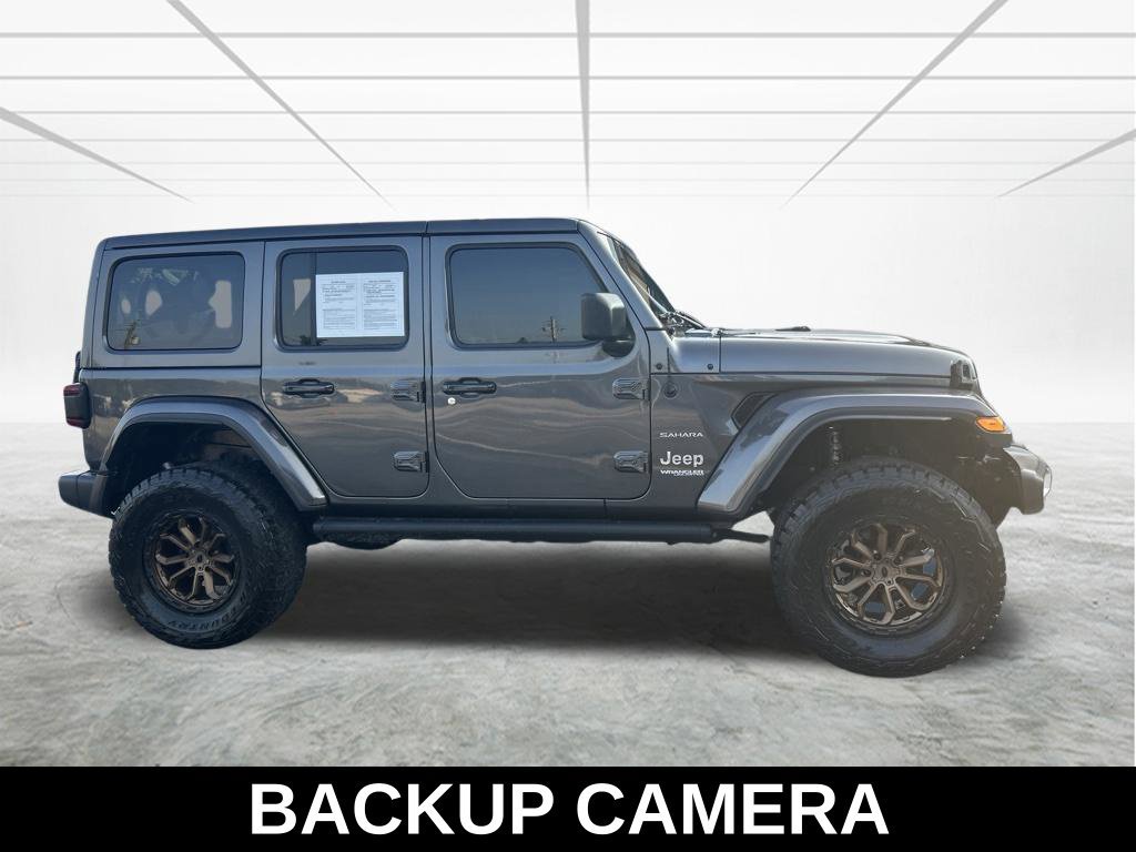 Used 2022 Jeep Wrangler Unlimited Sahara w/ LED Lighting Group AWD/4WD image 4