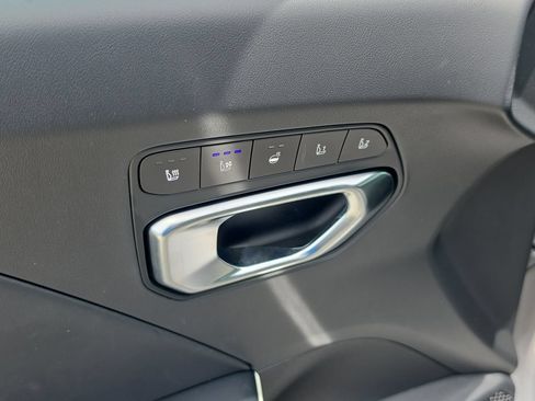 New 2026 Kia K4 EX FWD image 17
