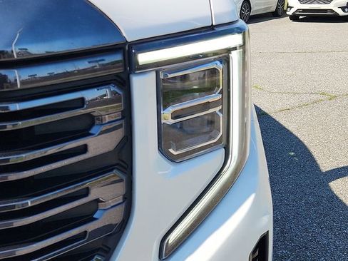 Used 2023 GMC Sierra 1500 Denali Ultimate AWD/4WD image 9
