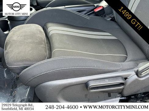 Used 2021 MINI Cooper 2-Door Hardtop image 18