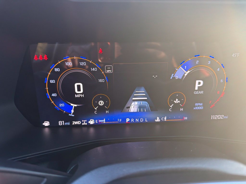 Used 2025 Chevrolet Colorado Z71 w/ Midnight Edition AWD/4WD image 17