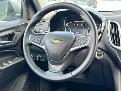 Used 2024 Chevrolet Equinox LT FWD image 19