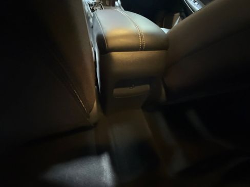 Used 2025 Nissan Sentra SV w/ All-Weather Package image 32