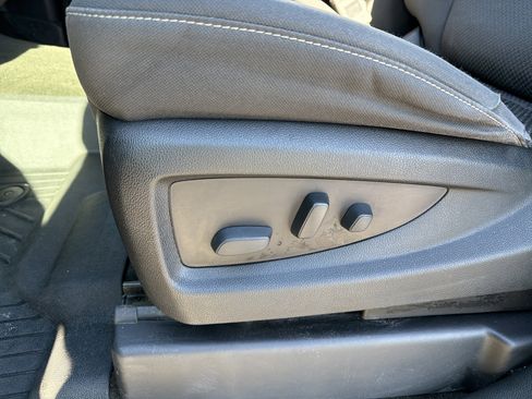 Used 2017 GMC Sierra 1500 SLE w/ SLE Value Package image 25