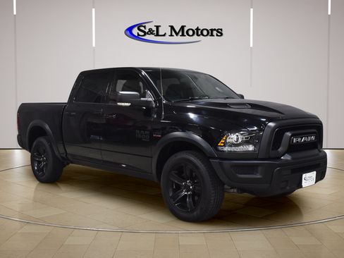 Used 2022 RAM 1500 Warlock AWD/4WD image 1