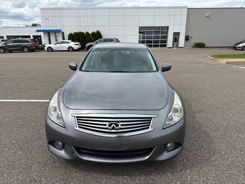 Used 2010 INFINITI G37 x Sedan w/ Premium Pkg AWD/4WD image 3
