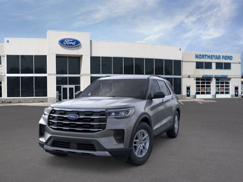 New 2026 Ford Explorer Active image 2