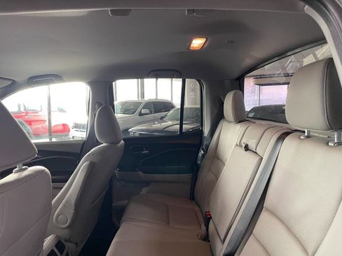Used 2017 Honda Ridgeline RTL-T image 19