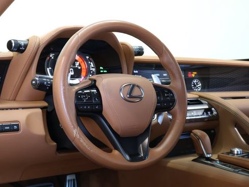Used 2018 Lexus LC 500 Coupe w/ Sport Package RWD image 26