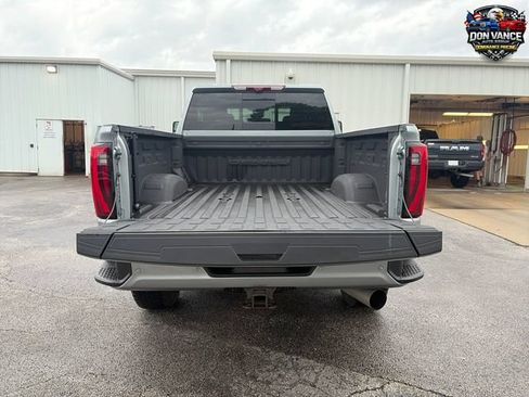Used 2024 GMC Sierra 2500 Denali w/ Denali Reserve Package AWD/4WD image 24