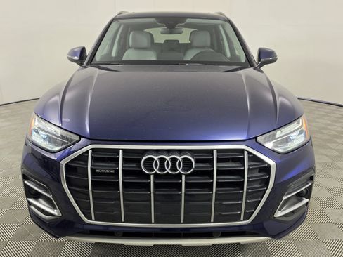Used 2024 Audi Q5 Premium w/ Convenience Package AWD/4WD image 2