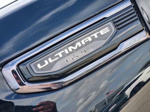 Used 2024 GMC Sierra 1500 Denali Ultimate AWD/4WD image 8