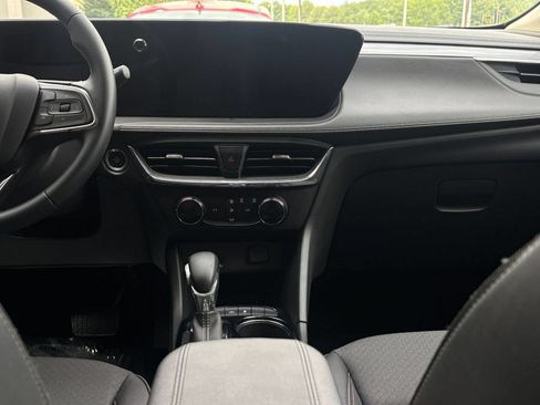 Used 2026 Buick Encore GX Preferred FWD image 16