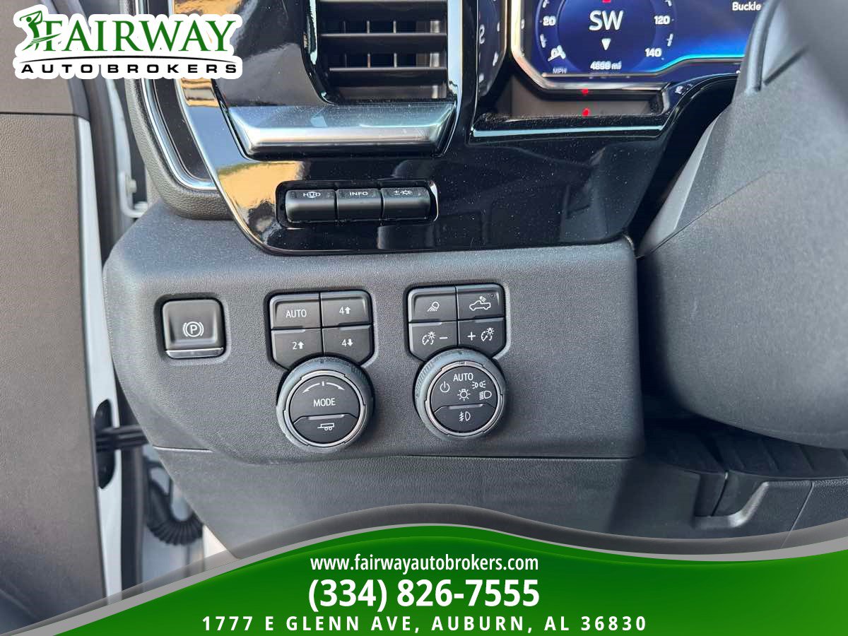 Used 2025 Chevrolet Silverado 2500 High Country w/ Technology Package AWD/4WD image 17