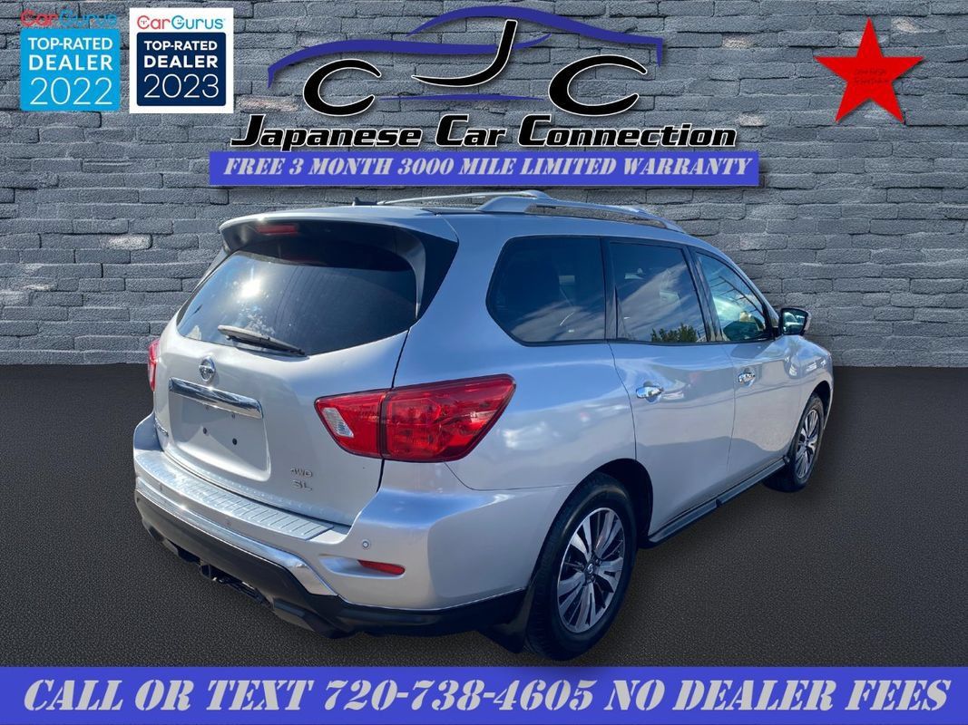 Used 2017 Nissan Pathfinder SL w/ SL Premium Package AWD/4WD image 10