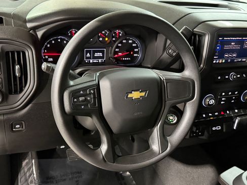 Used 2025 Chevrolet Silverado 2500 Custom w/ Custom Value Package AWD/4WD image 12