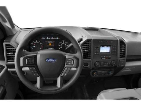 Used 2018 Ford F150 XL w/ Equipment Group 101A Mid image 4