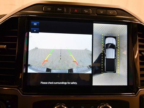 Used 2022 Ford F350 Lariat image 24