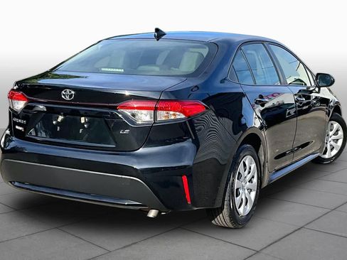 Certified 2022 Toyota Corolla LE w/ Carpet Mat Package (TMS) FWD image 13