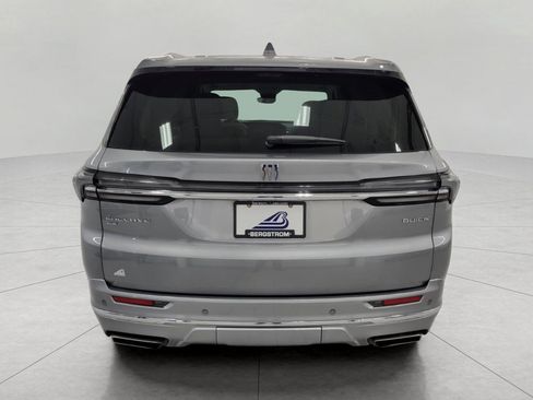Used 2025 Buick Enclave Avenir w/ Super Cruise Package AWD/4WD image 25