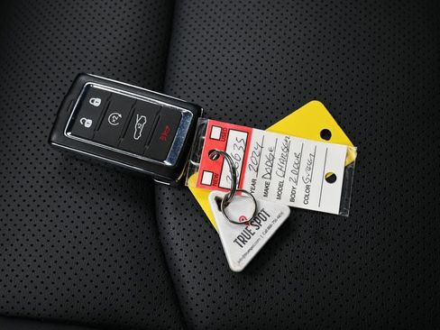 Used 2024 Dodge Charger R/T w/ Plus Group image 25