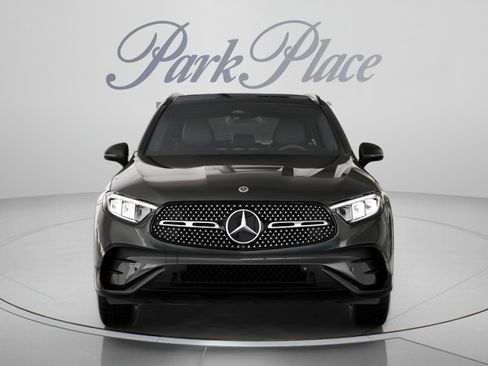Used 2026 Mercedes-Benz GLC 300 image 35