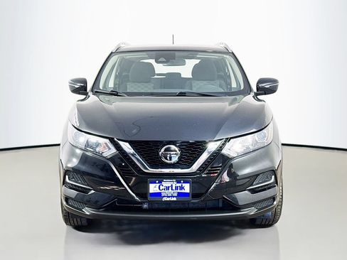 Used 2020 Nissan Rogue Sport SV AWD/4WD image 2