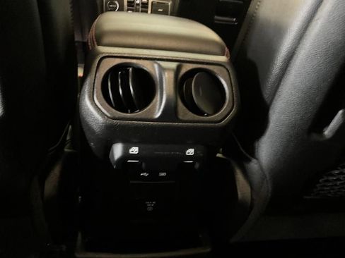 Used 2020 Jeep Wrangler Unlimited Rubicon AWD/4WD image 28