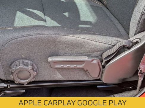 Used 2025 Jeep Wrangler Unlimited Sahara image 20