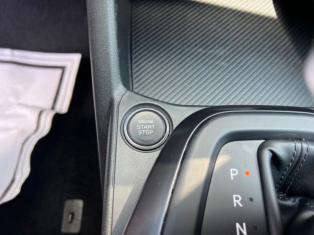 Certified 2025 Kia K4 FWD image 21