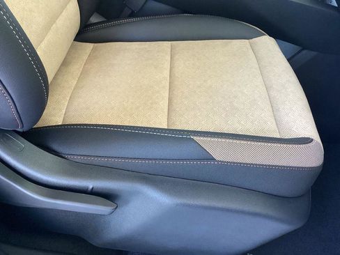 New 2026 Chevrolet Equinox ACTIV FWD image 19
