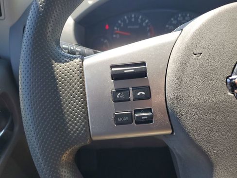 Used 2021 Nissan Frontier SV RWD image 19