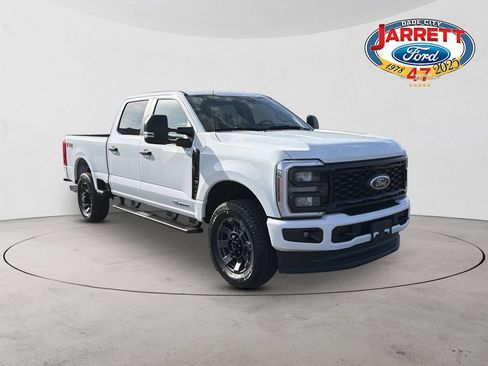 New 2026 Ford F250 XL w/ STX Appearance Package AWD/4WD image 1