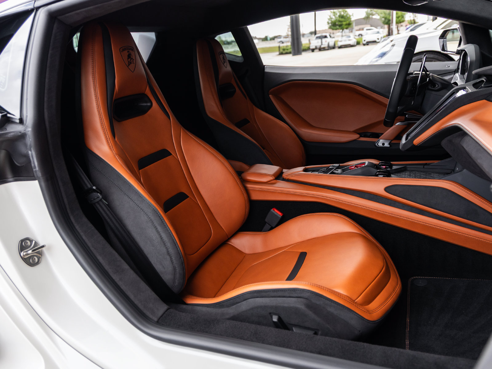 Used 2026 Lamborghini Temerario AWD/4WD image 43