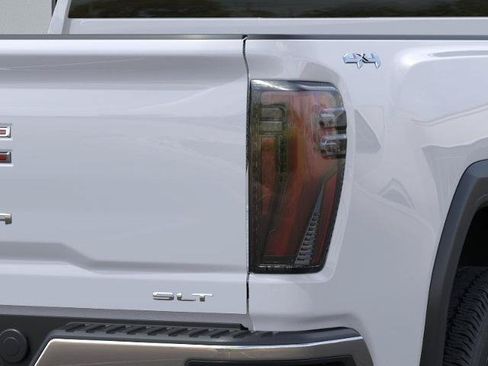 New 2026 GMC Sierra 2500 SLT w/ SLT Convenience Package AWD/4WD image 11