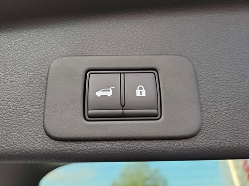 New 2025 Nissan Murano SV image 11