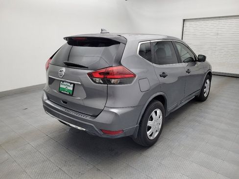Used 2018 Nissan Rogue S FWD image 9