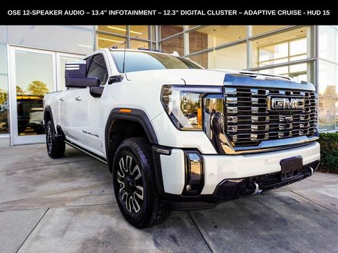 Used 2024 GMC Sierra 2500 Denali Ultimate AWD/4WD image 4