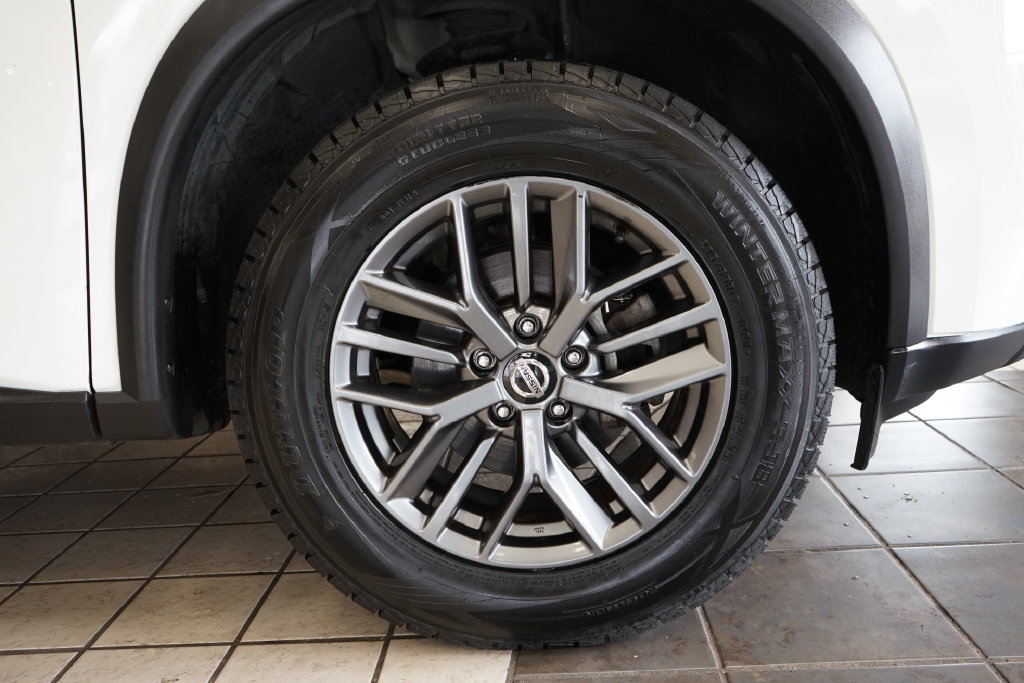 Used 2021 Nissan Rogue S AWD/4WD image 49